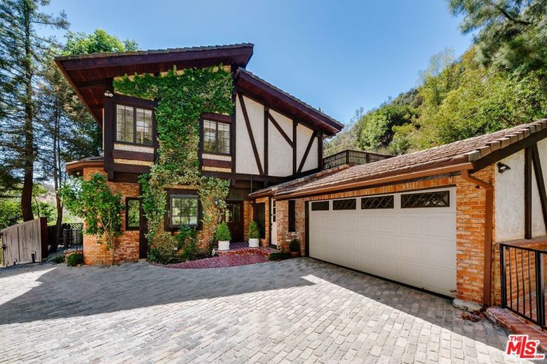 Cher pone en venta su encantadora casa en Beverly Hills yaencontre